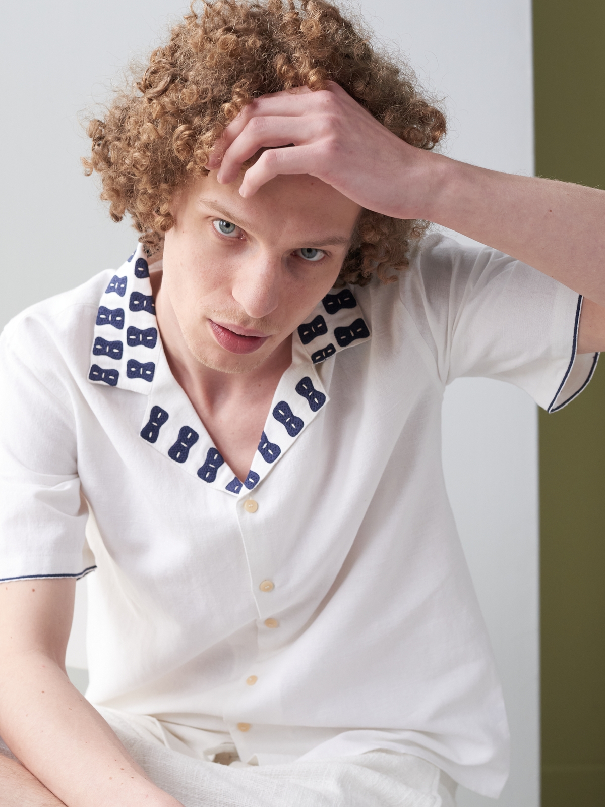 Annato White