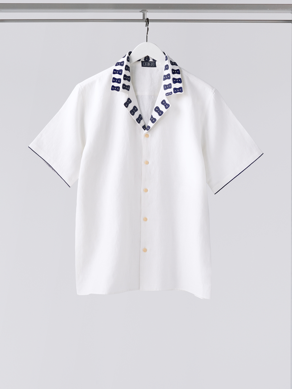 Annato White