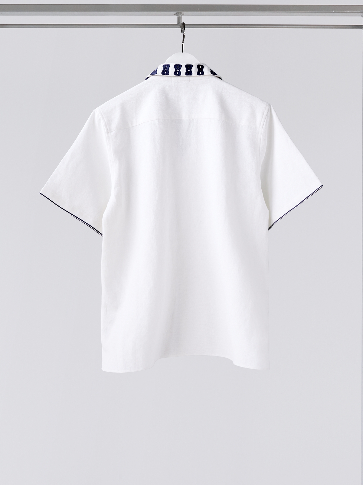 Annato White