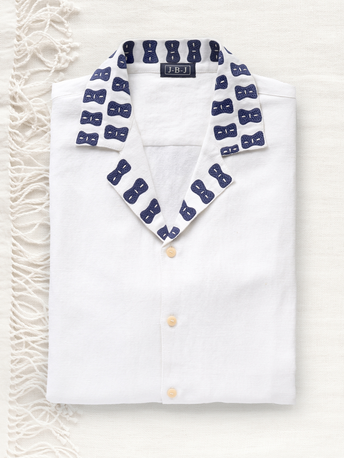 Annato White