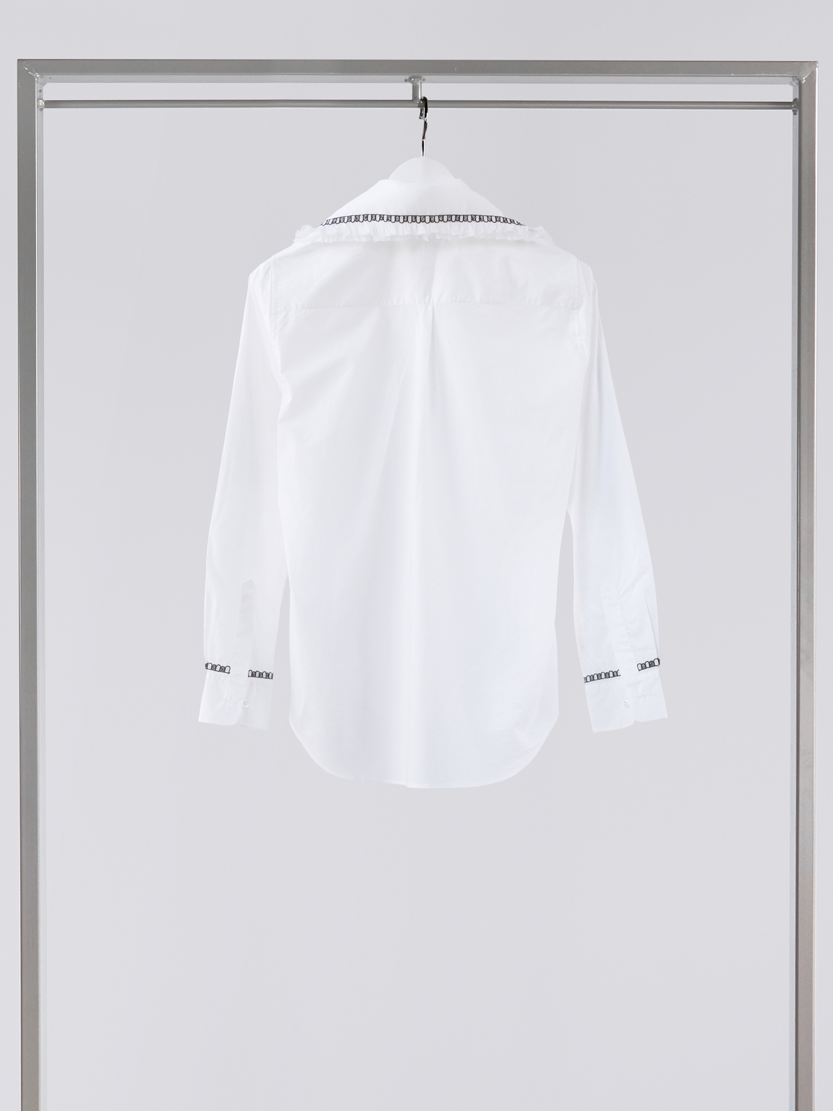 Grandeur White