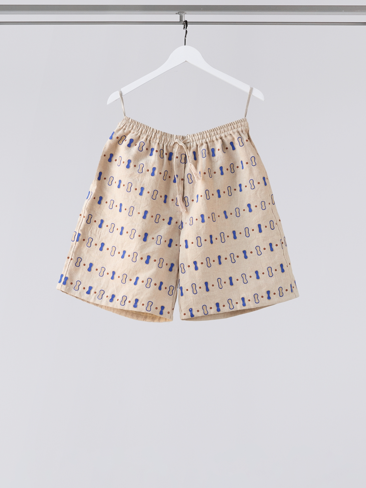 Dootsi Short